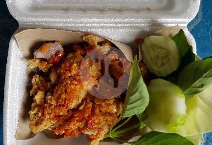 Crunchy Geprek Delights in Jeruklegi: Cilacap's Culinary Pride That Tempts Your Taste Buds